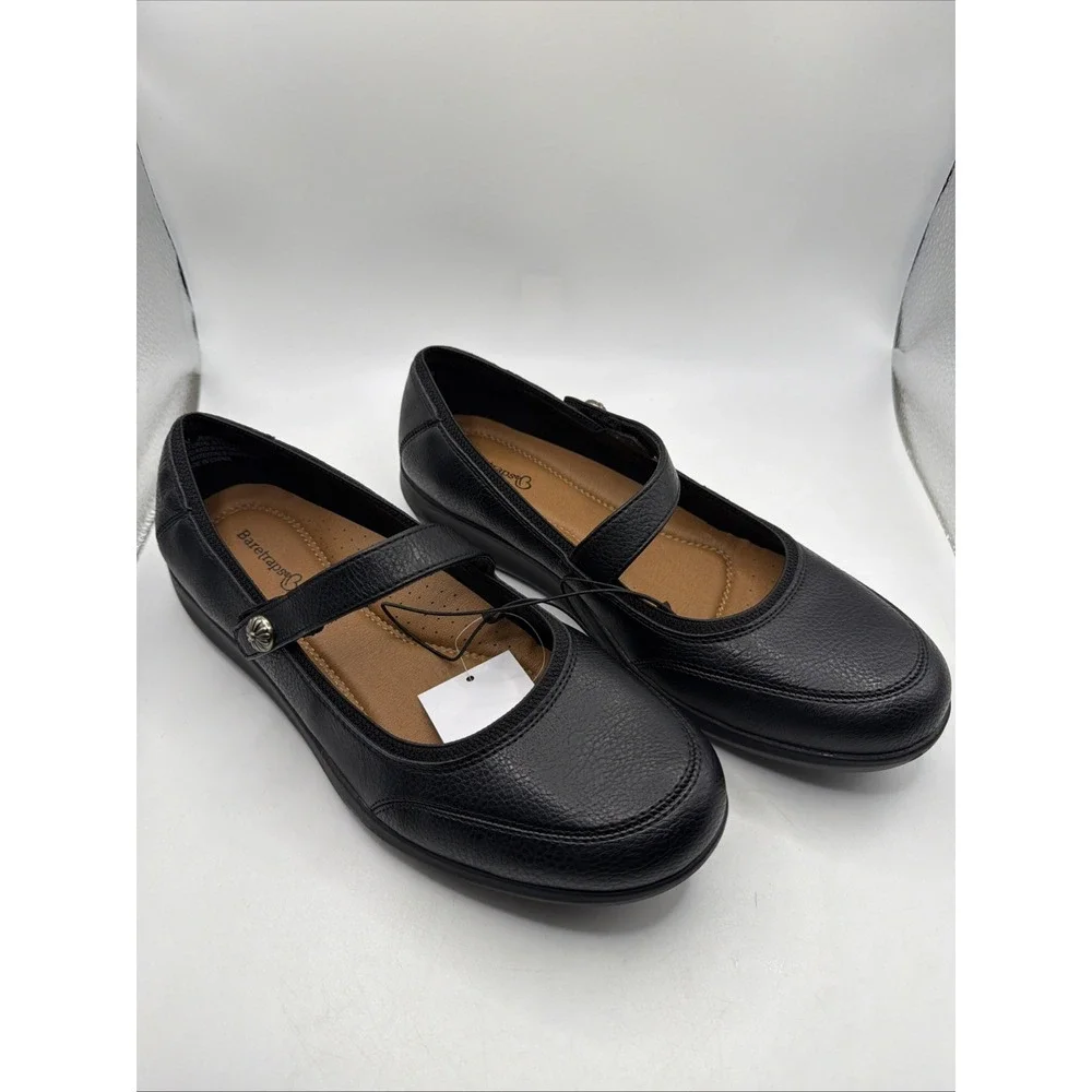 Baretraps Jurnee Flats Women's Black Leather Comfort Hook &‎ Loop. New. Size 10